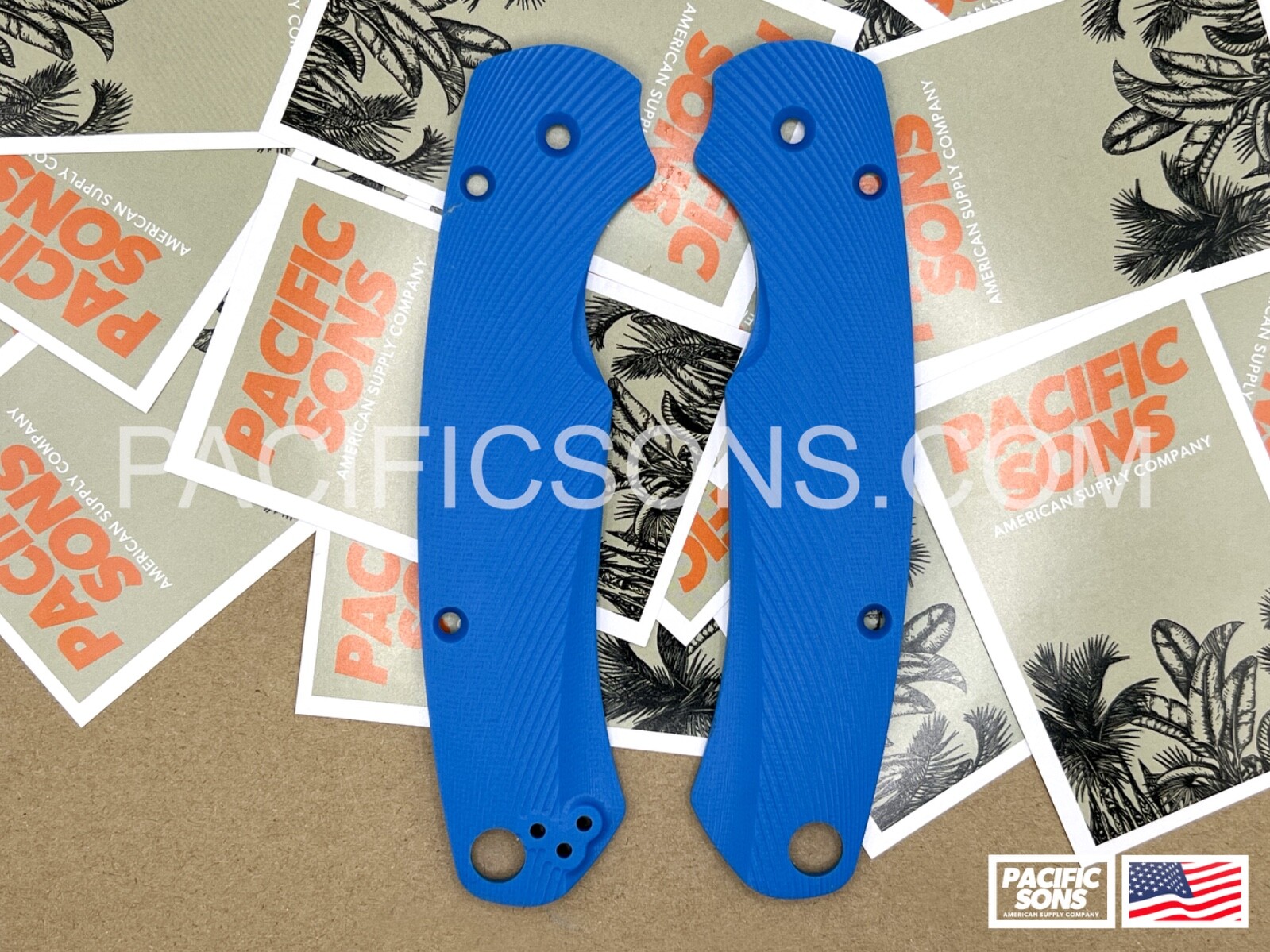 Spyderco Paramilitary 2 Contoured G10 Scales – Sunrise Pattern – Light Blue
