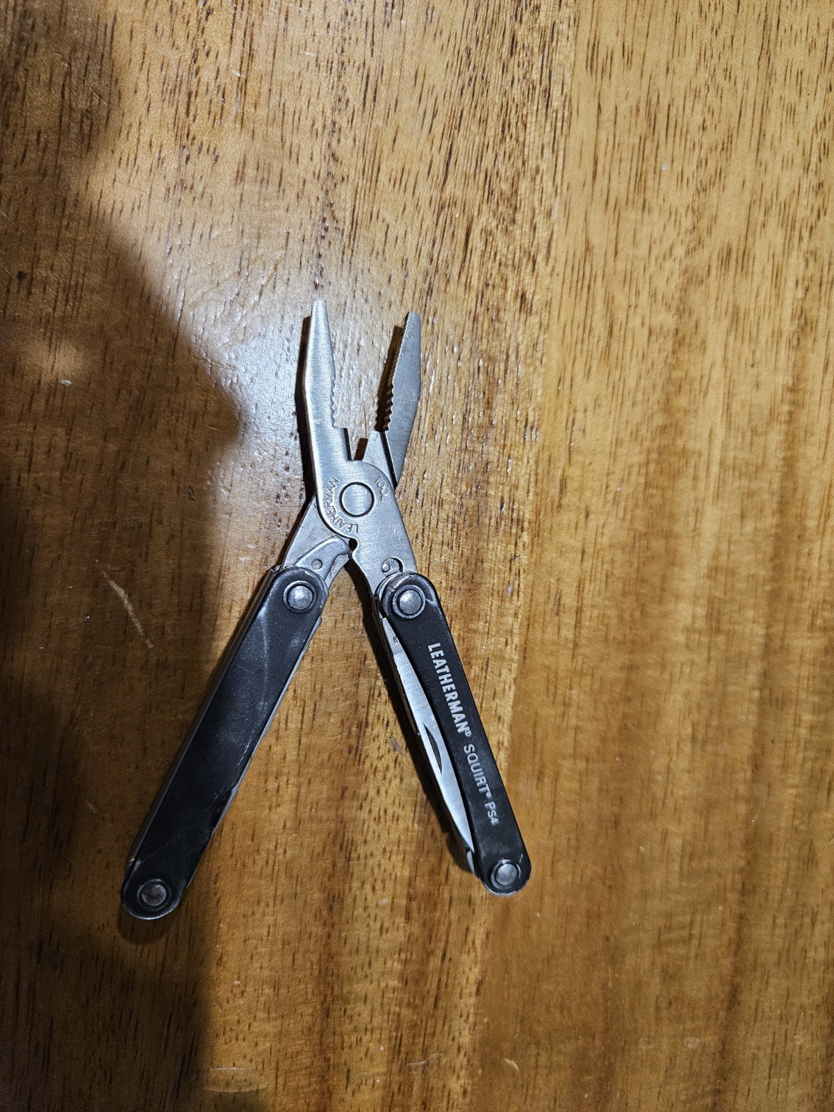 LEATHERMAN SQUIRT PS4 BLACK MULTI TOOL KEYCHAIN – DISCONTINUED / RETIRED – RARE