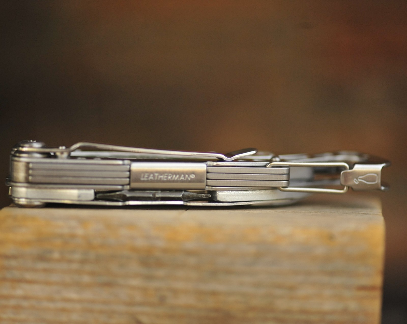Leatherman Skeletool Multi-Tool, Combo Blade, Bit Driver, Stainless, USA