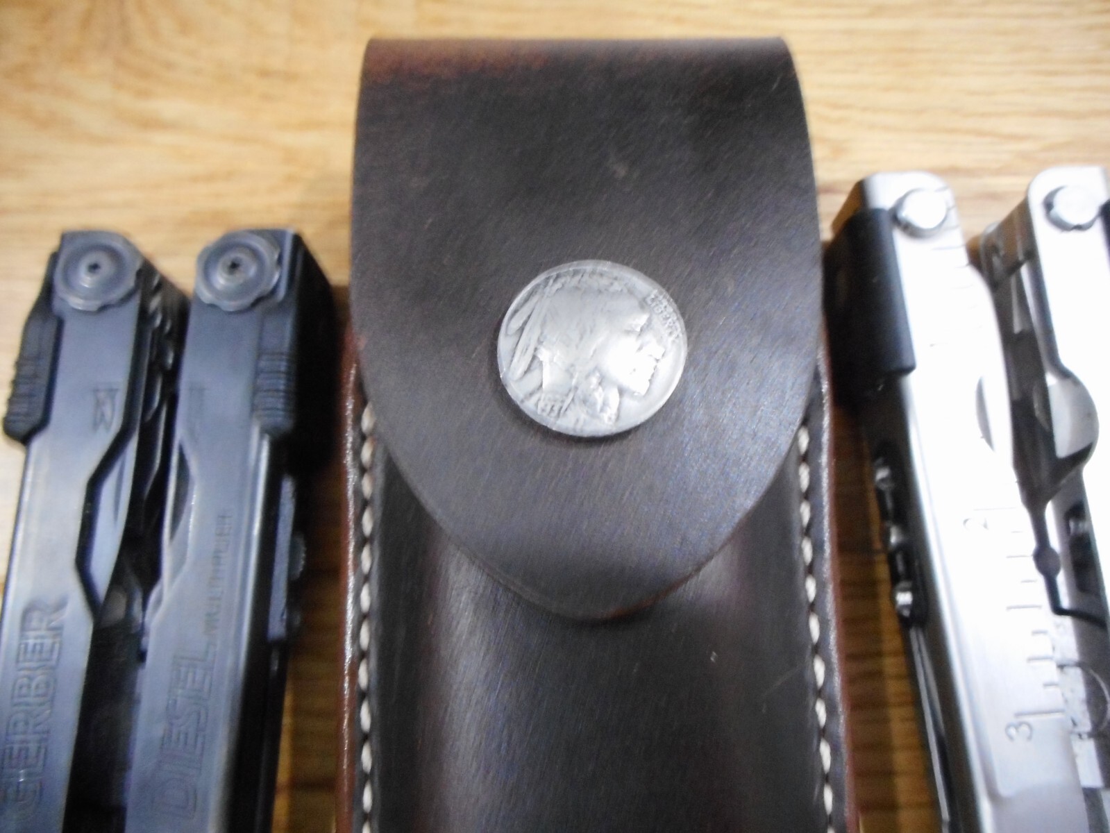 Gerber Diesel or MP600 multi tool leather sheath. Sheath only. You choose snap.