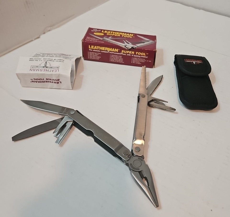 1990s vintage Leatherman Super Tool with box and nylon sheath