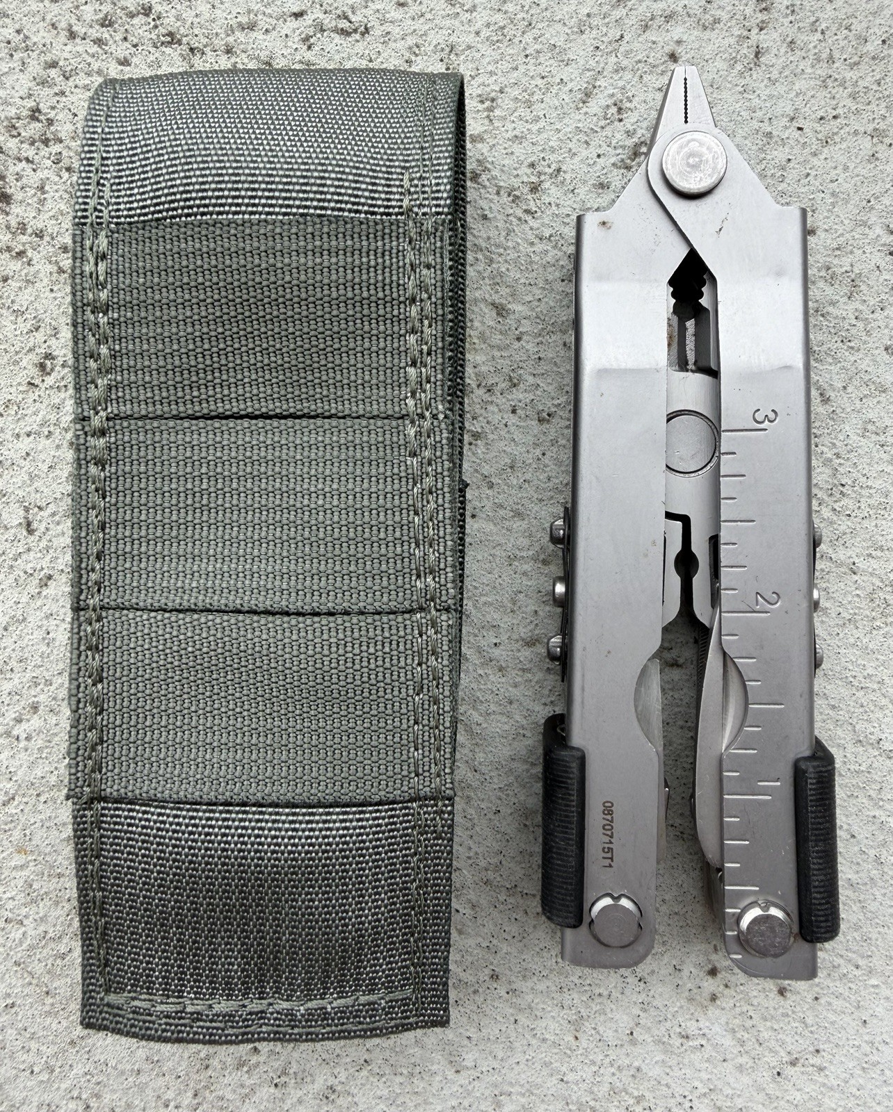 GERBER MP600 USA SILVER MULTI TOOL, KNIFE, PLIER, W/SHEATH, EXCELLENT!