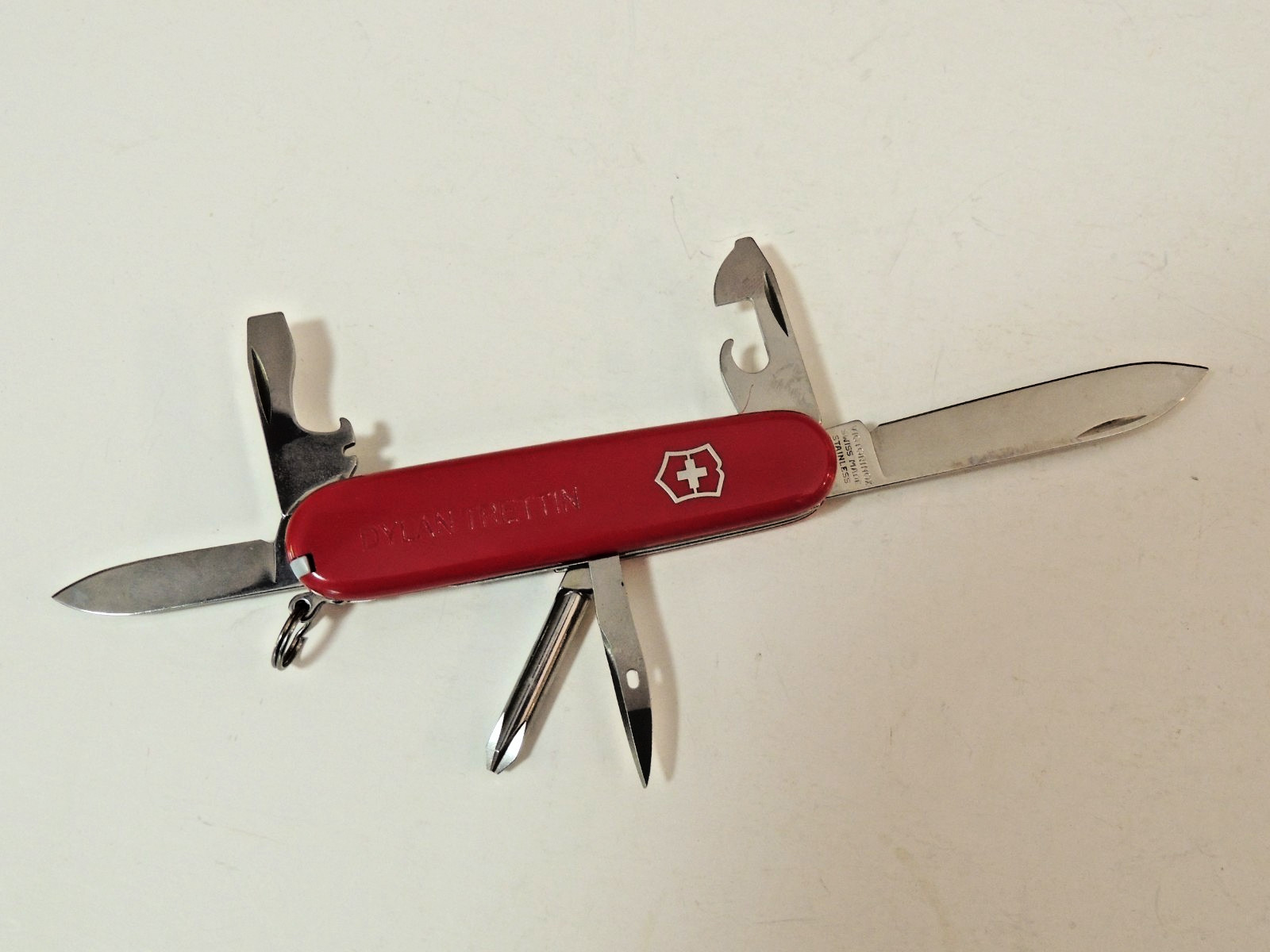 Original Swiss Army Knife Red Tinker Victorinox New in open Package 12 Functions