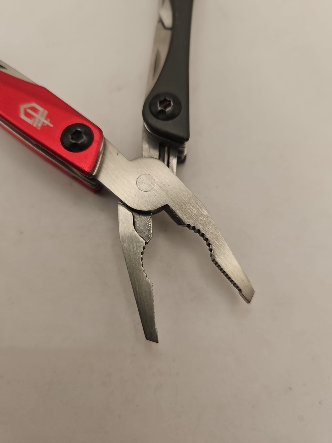 Gerber Dime Red compact multi-tool
