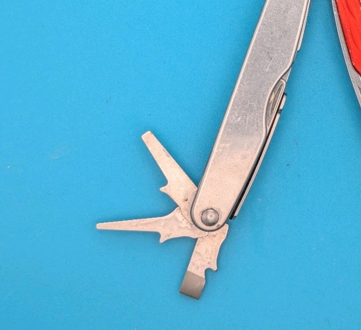 Leatherman Juice S2 Multi Tool! RETIRED!