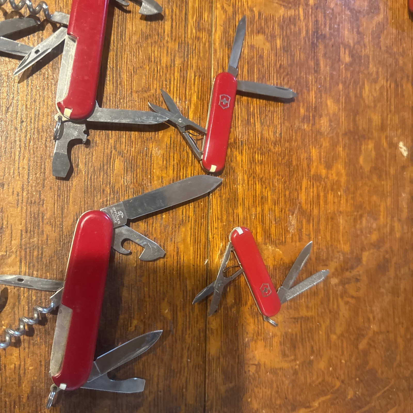 Victorinox Swiss Army Knives And Scissors Microsoft, Novell Collectors Lot