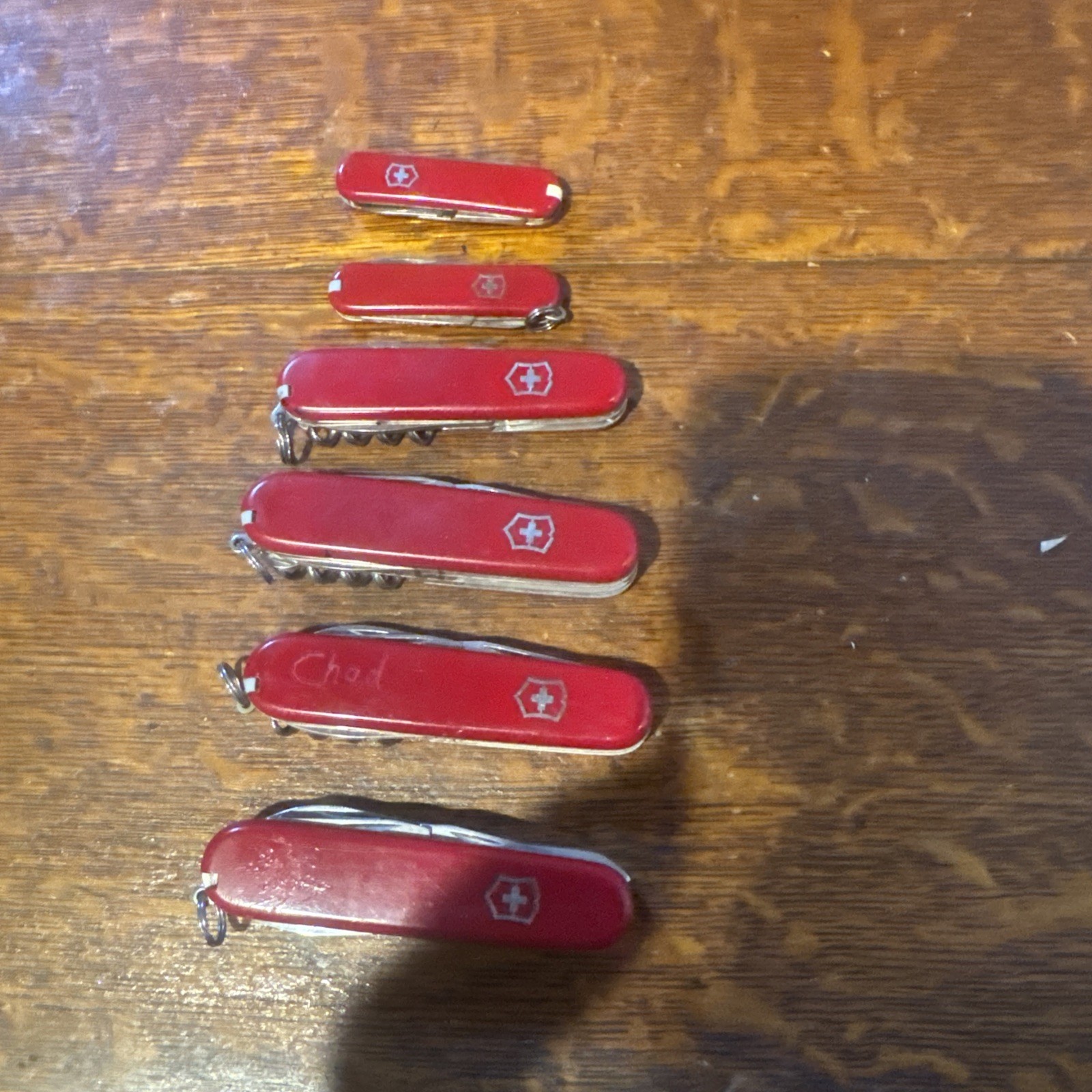 Victorinox Swiss Army Knives And Scissors Microsoft, Novell Collectors Lot