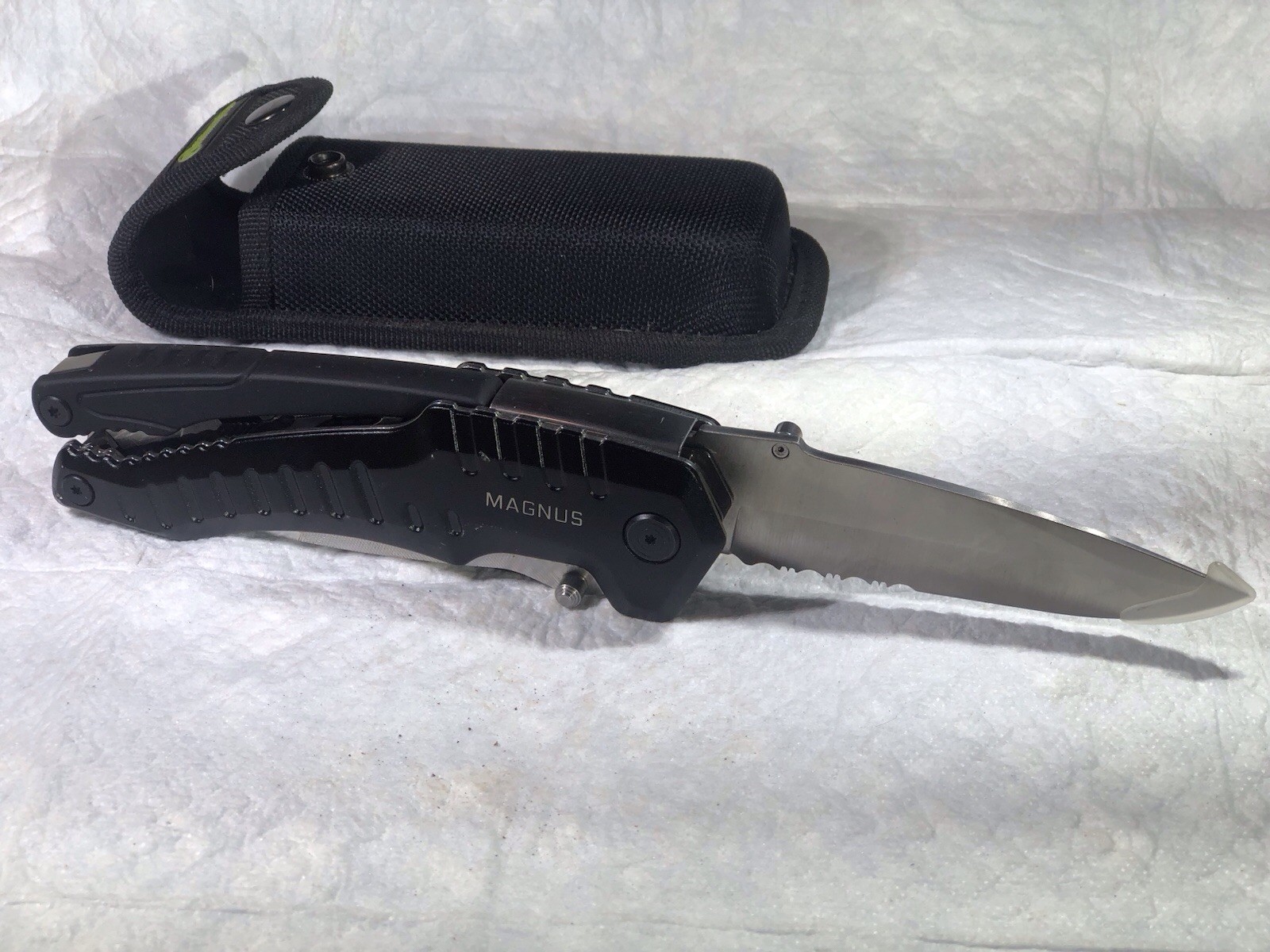 Kilimanjaro Magnus 9-in-1 XL Multi-Tool Folding with Snap Pouch New Never Used.