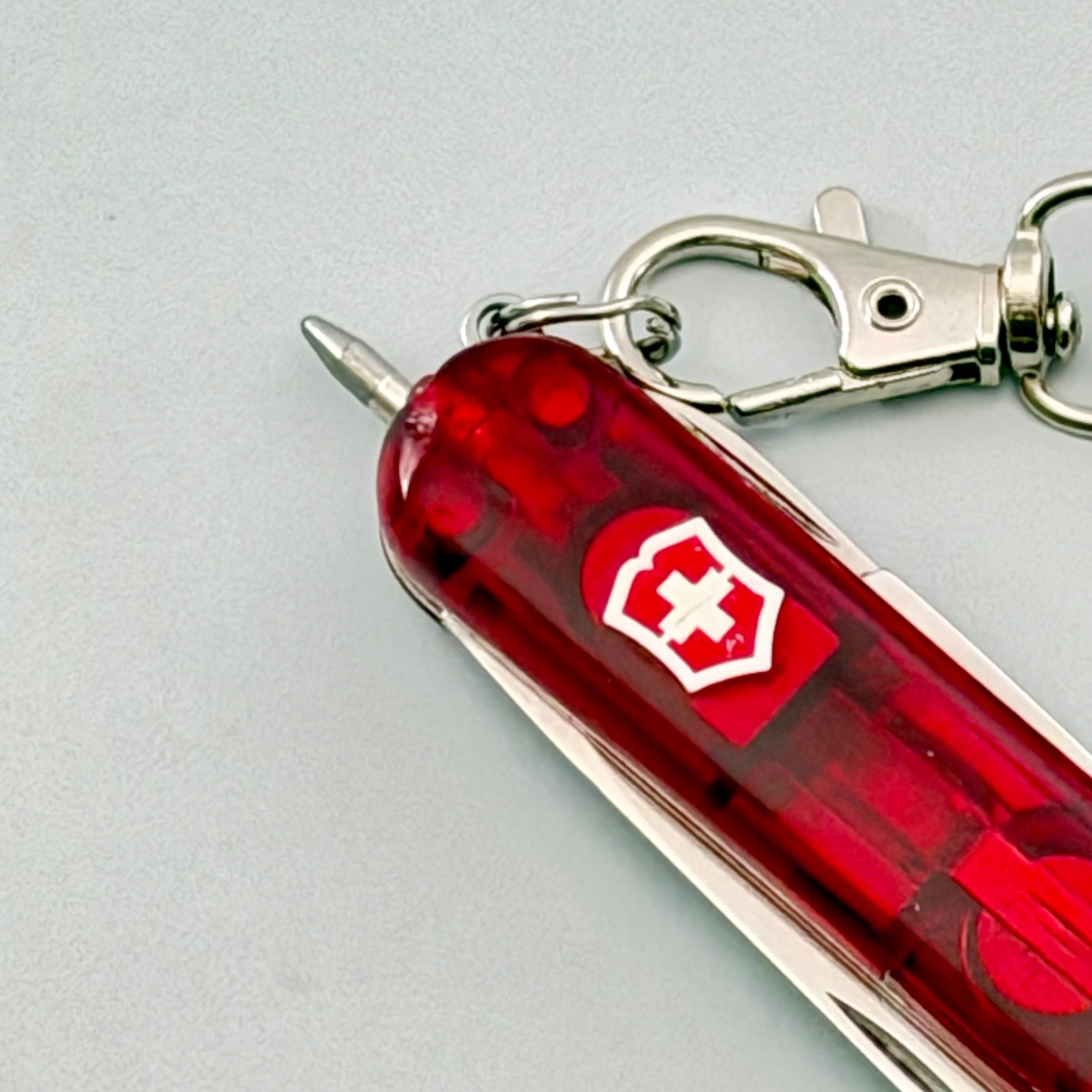 Tranparent Red Swiss Army Knife Signature Lite/ Red LED/Refreshed/New Battery