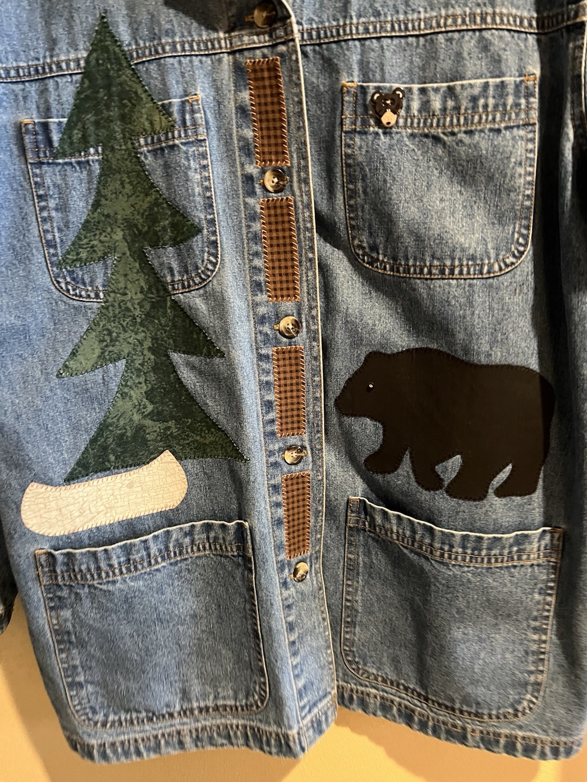 CABIN CREEK Denim Button Jacket Appliqued-Bear, Evergreens, Star, Moon Size M-L