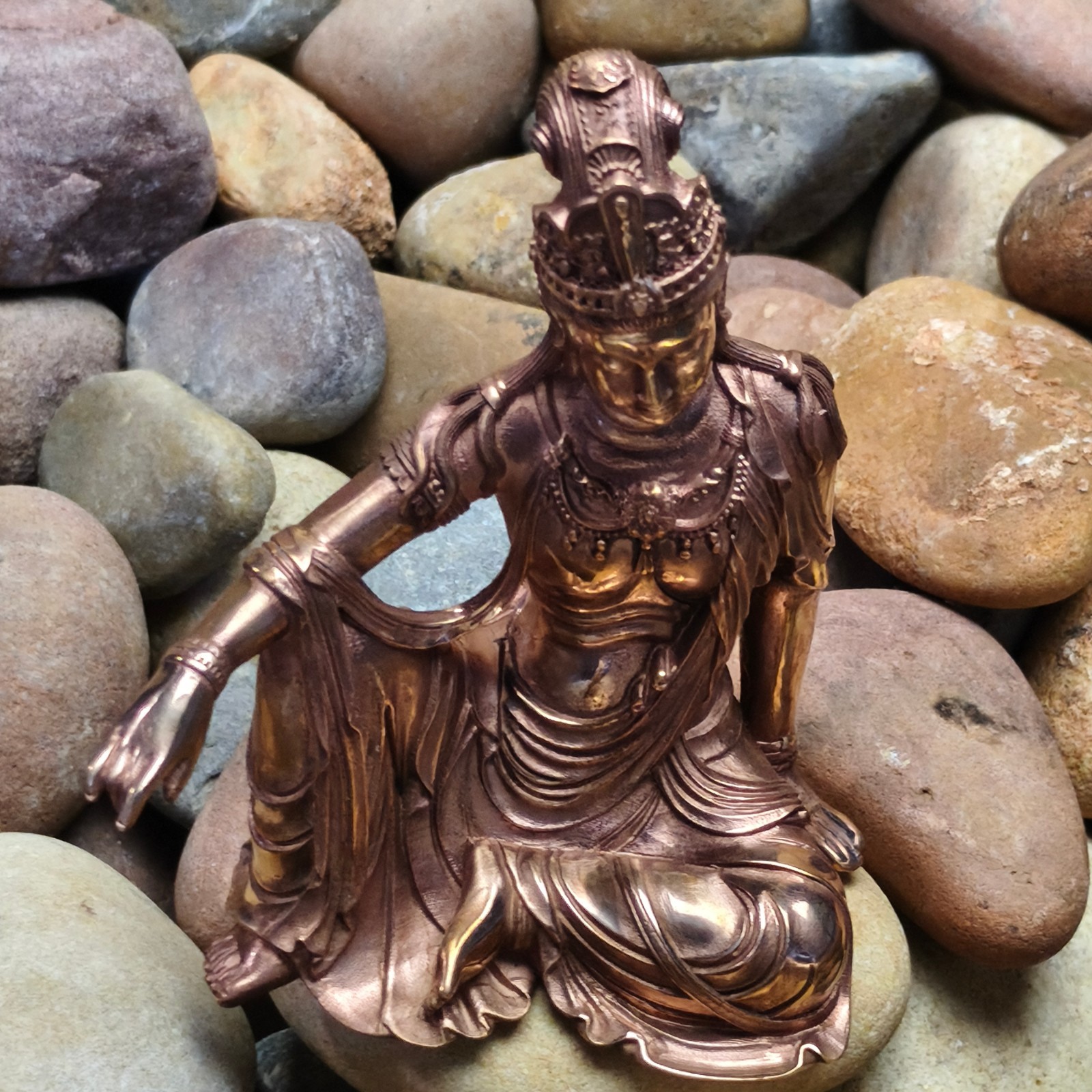 Pure copper Goddess patron saint Bodhisattva ornament Solid sculpture statue