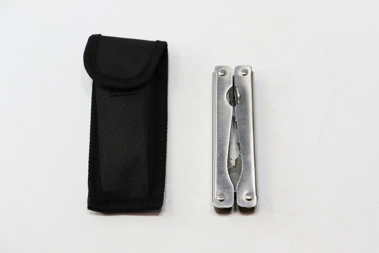 Unbranded Multi-tool with Nylon Belt Pouch USED