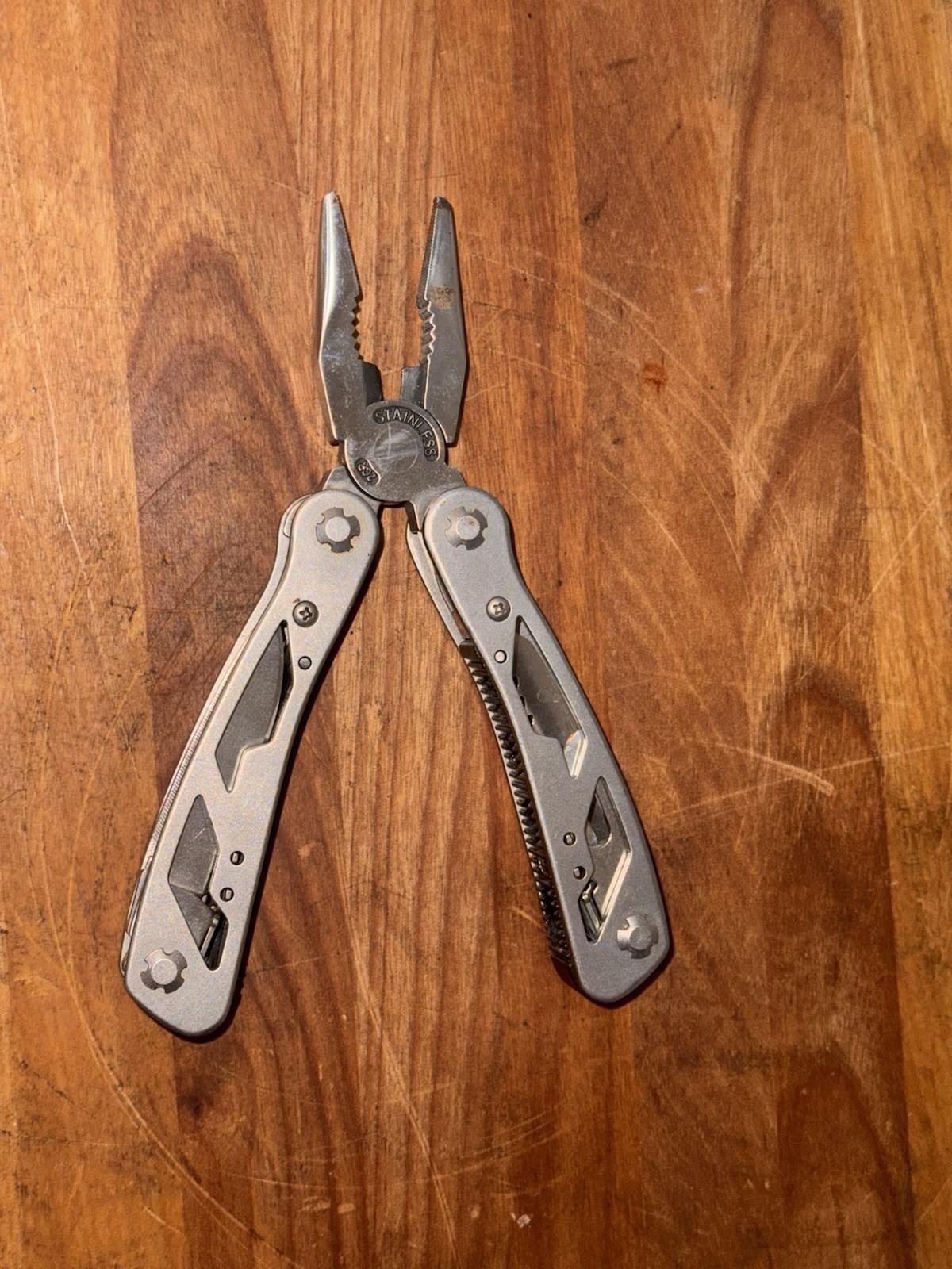 Stanley 12 In 1 Multi Tool. Last Photo Shows All Tools That Are Included. NICE.