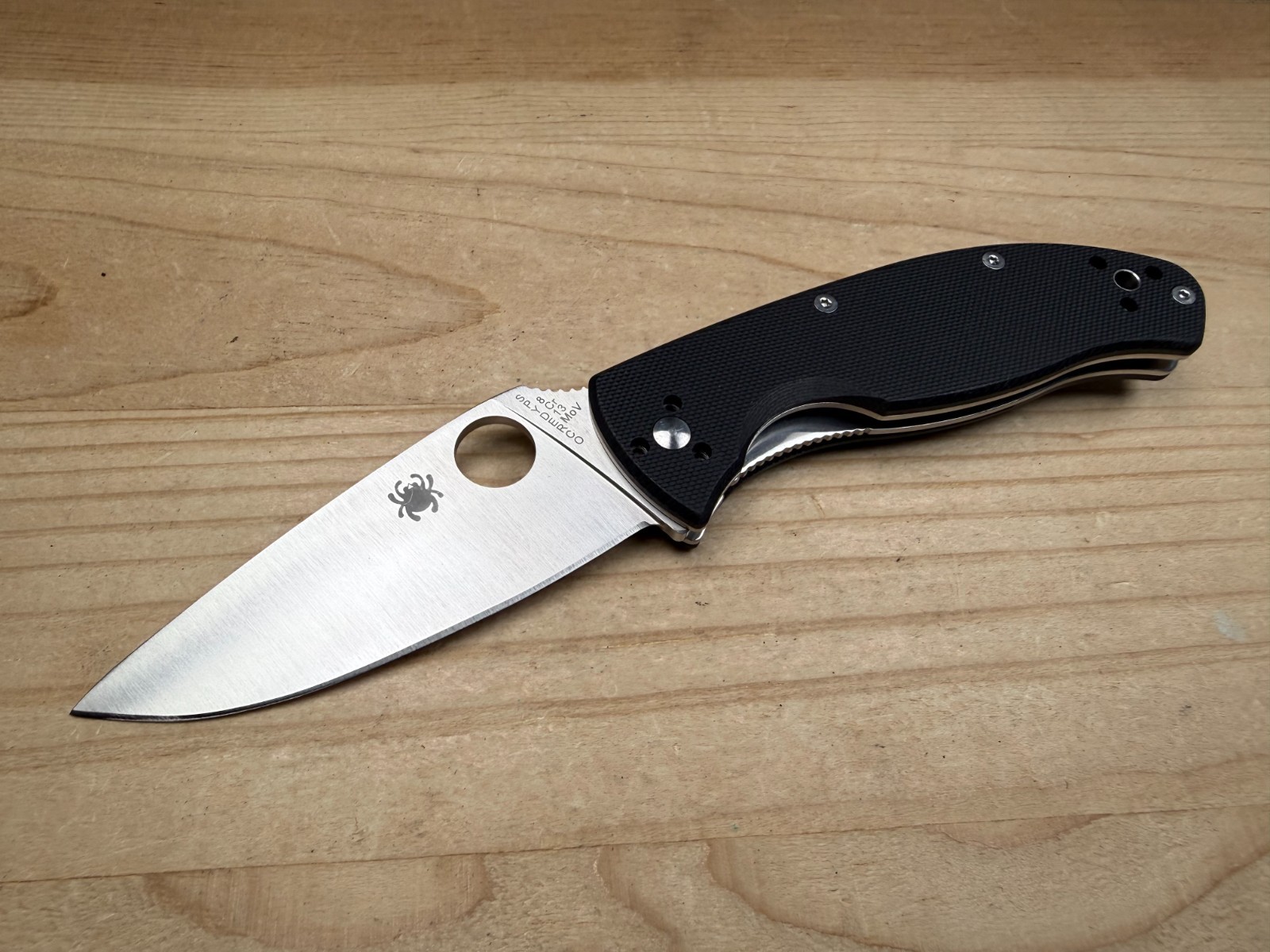 Spyderco Tenacious 8Cr13MoV Straight Edge Black G-10 Blade Folding Pocket Knife