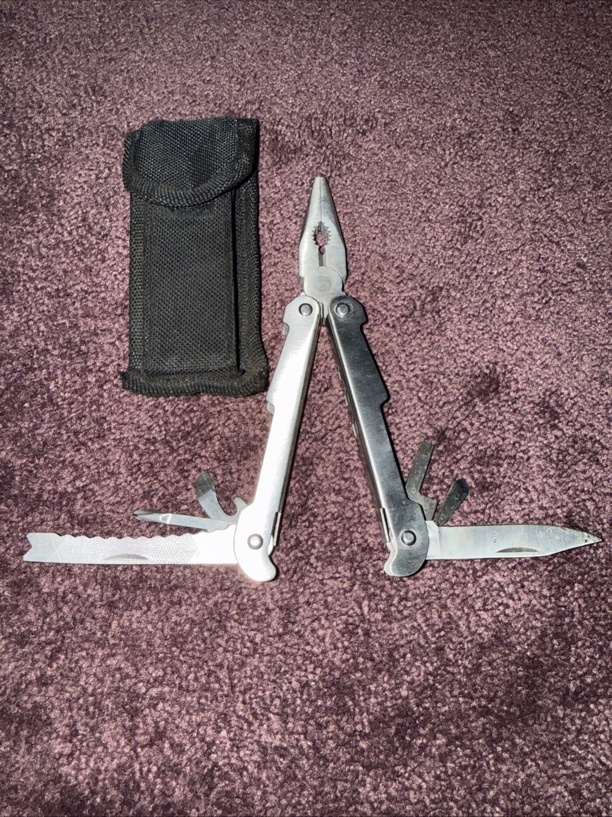 Multi-Tool Pocket Knife – Silver