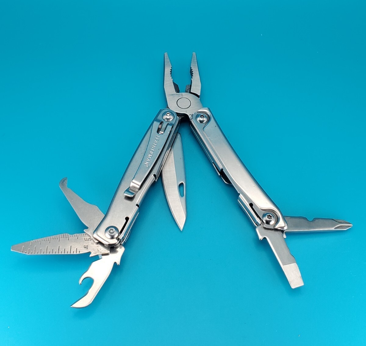 Leatherman Rev 3.8″ Multi-Tool, Stainless!