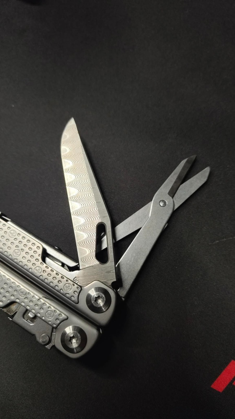 Multitools Pliers Pro, Upgraded Multi Tool With Damascus Knife, Replaceable W…