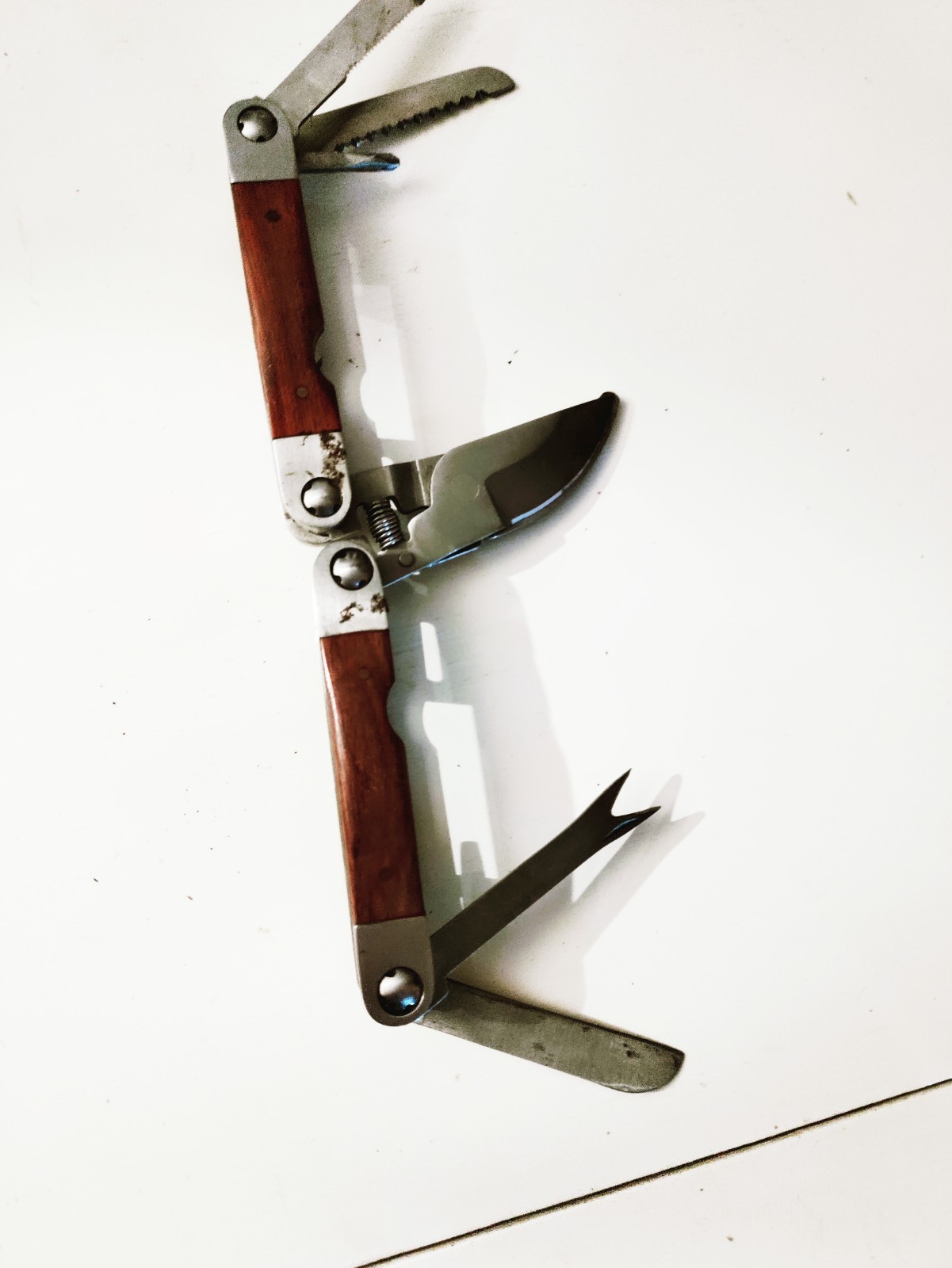7-in-1 Multi Folding Tool w/ Hardwood Handle Serrated Knifes Screwdrivers