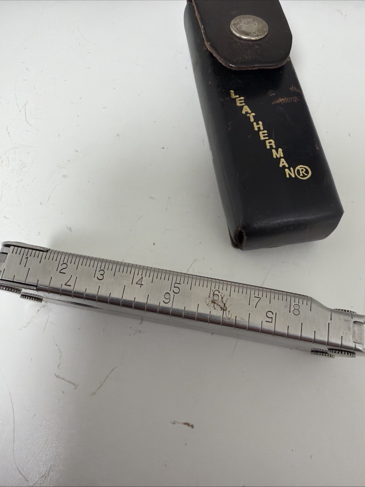 Leatherman Multi Tool With Leather Case VTG U.S.A. PST #1325473 *damaged blade