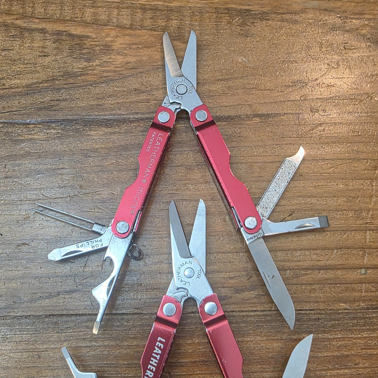 Leatherman Micra Multi Tools – Stainless Steel – USA – Lot Of 2 – RED COLOR