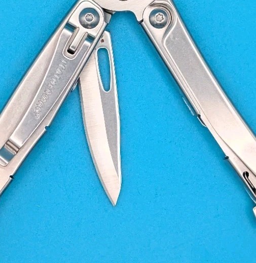 Leatherman Bolster 13 Tool Stainless Steel Multi-Tool!