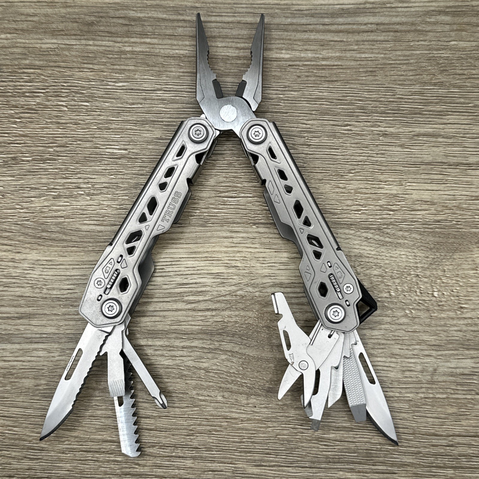 Gerber Truss Multi-Tool Pliers Knife Folding EDC FAST SHIPPING!