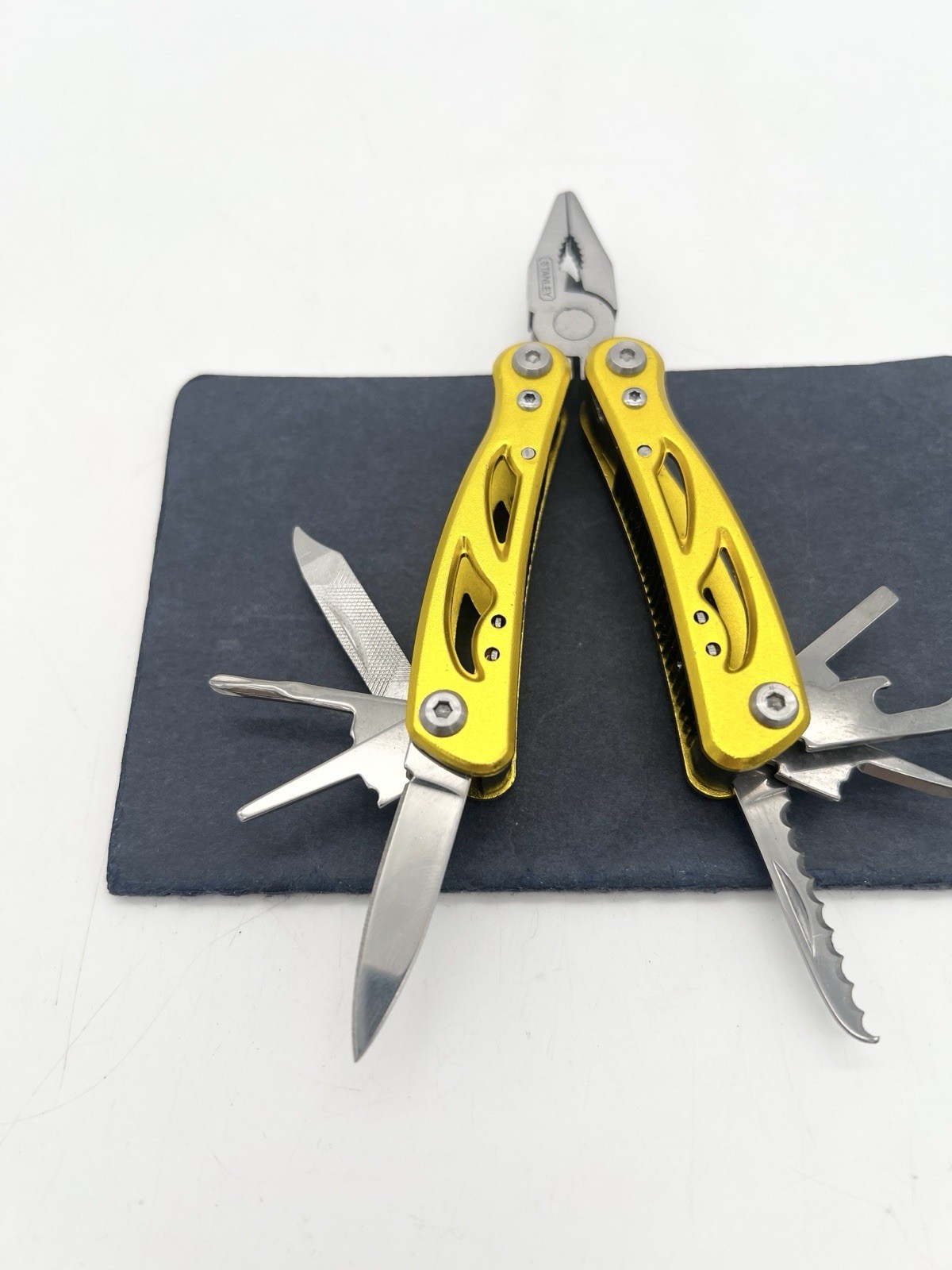 Stanley STHT0-70648 Mini Multi Tool Pliers Folding EDC Knife Screwdriver Yellow