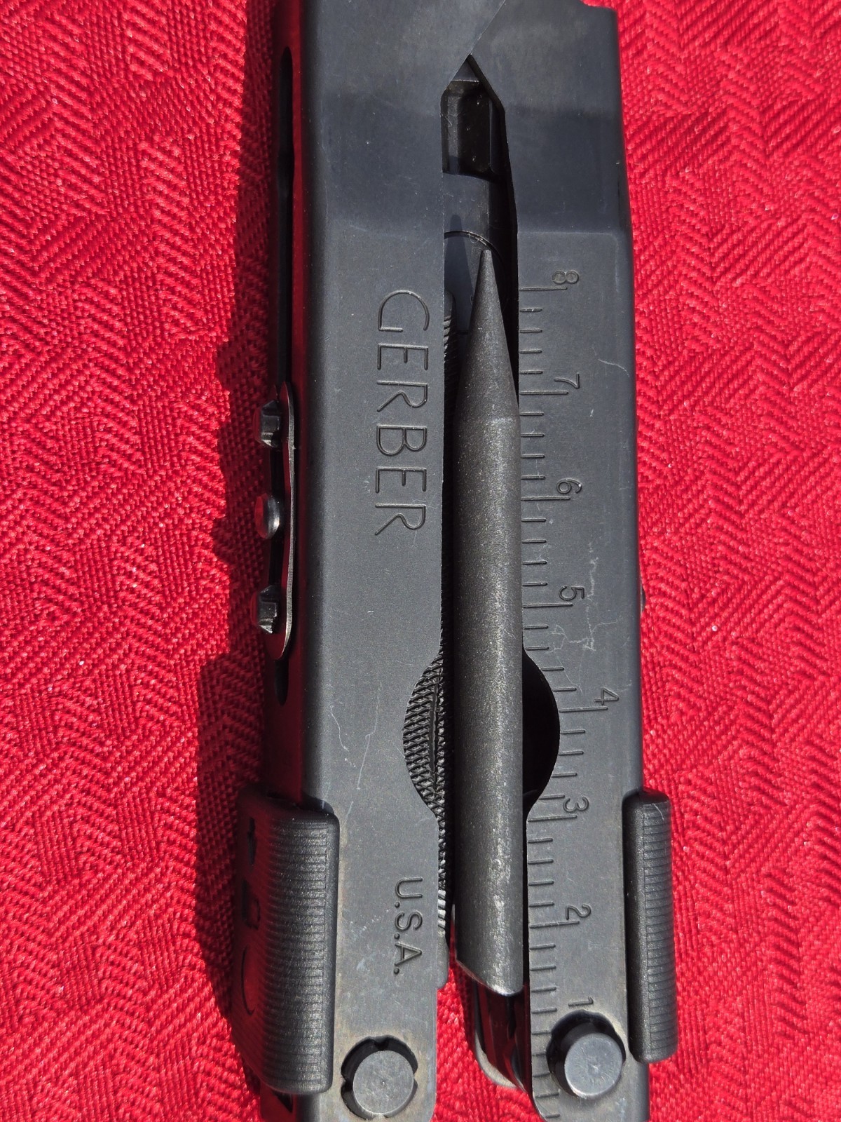 GERBER DET Needle Nose Multi-Plier MP600 Black w/RemGrit Explosive Punch Crimper
