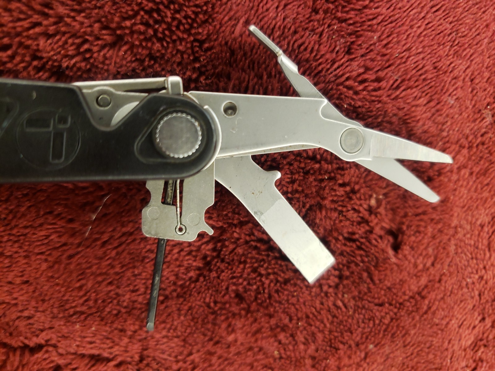 Leatherman Charge Multitool Black Read