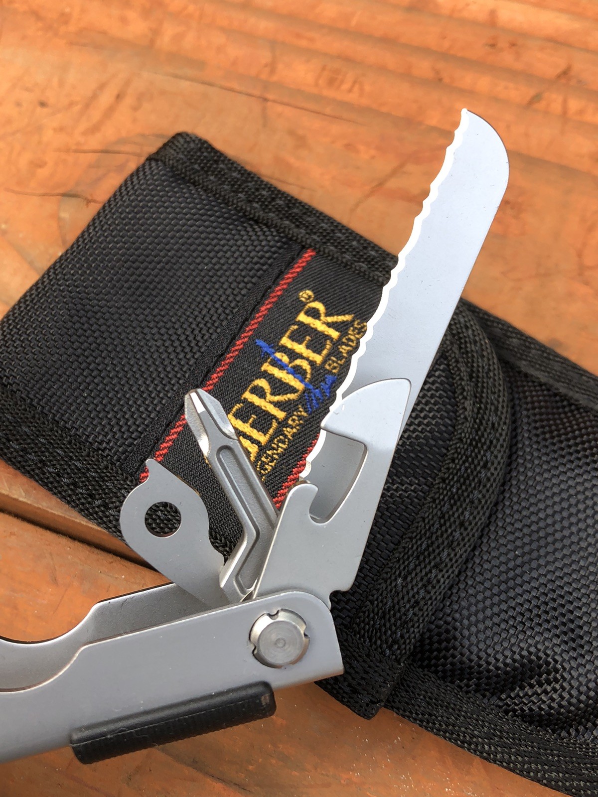 GERBER USA 07530 Multi-Lock Needlenose Plier Multi-Tool w/ Sheath. New Old Stock