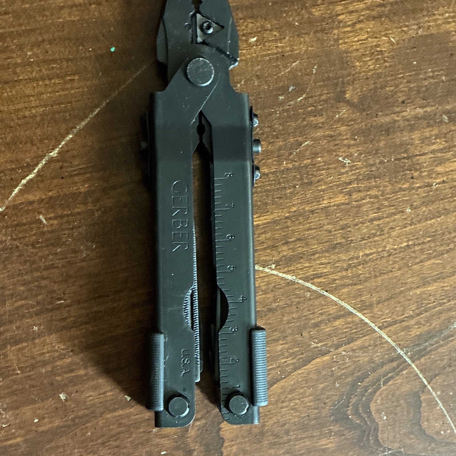 Gerber MP600 Black Multi-Tool Pliers Knife Wire Cutter Ruler 2.25in Blade