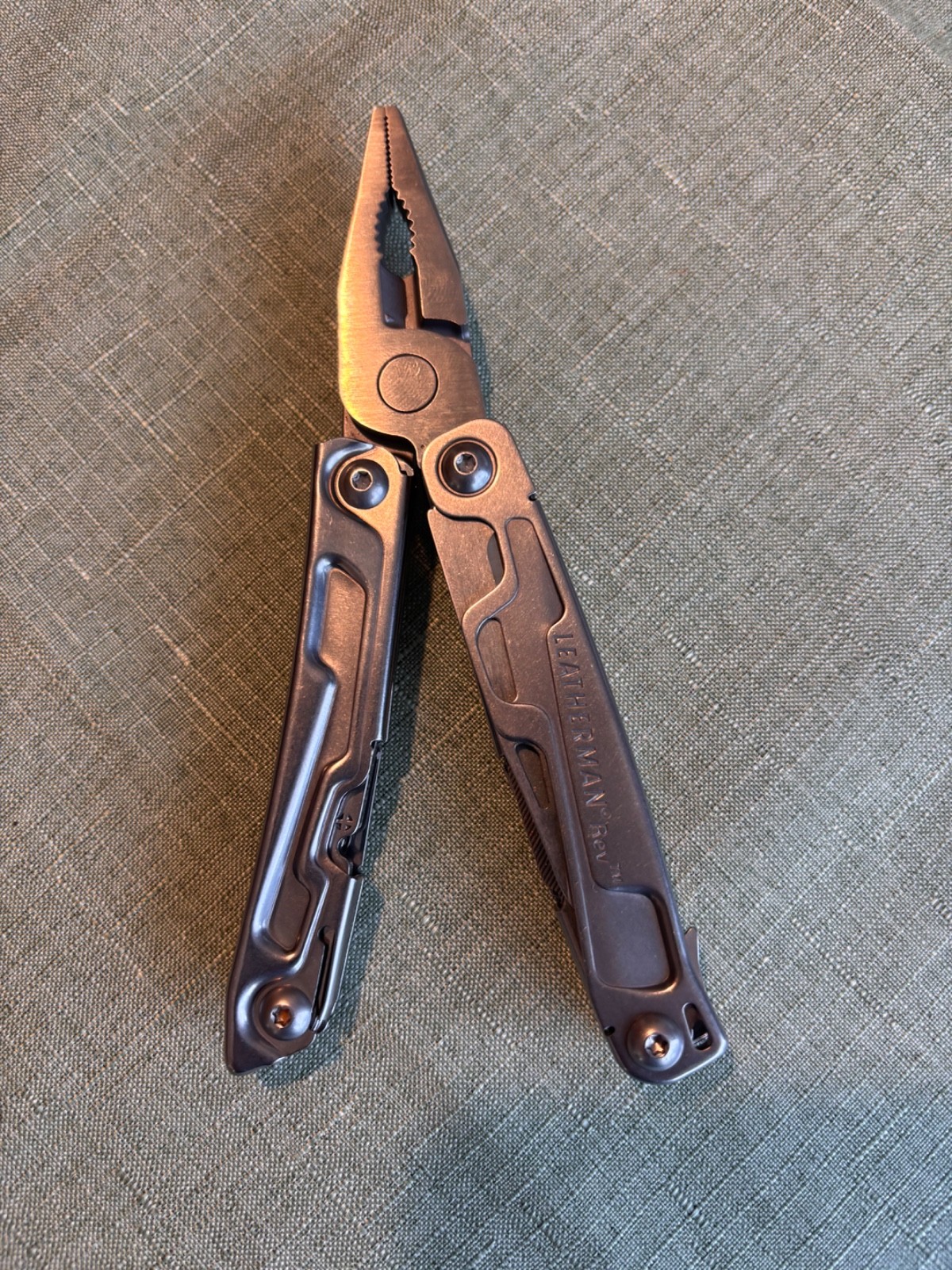 leatherman multi tool Rev