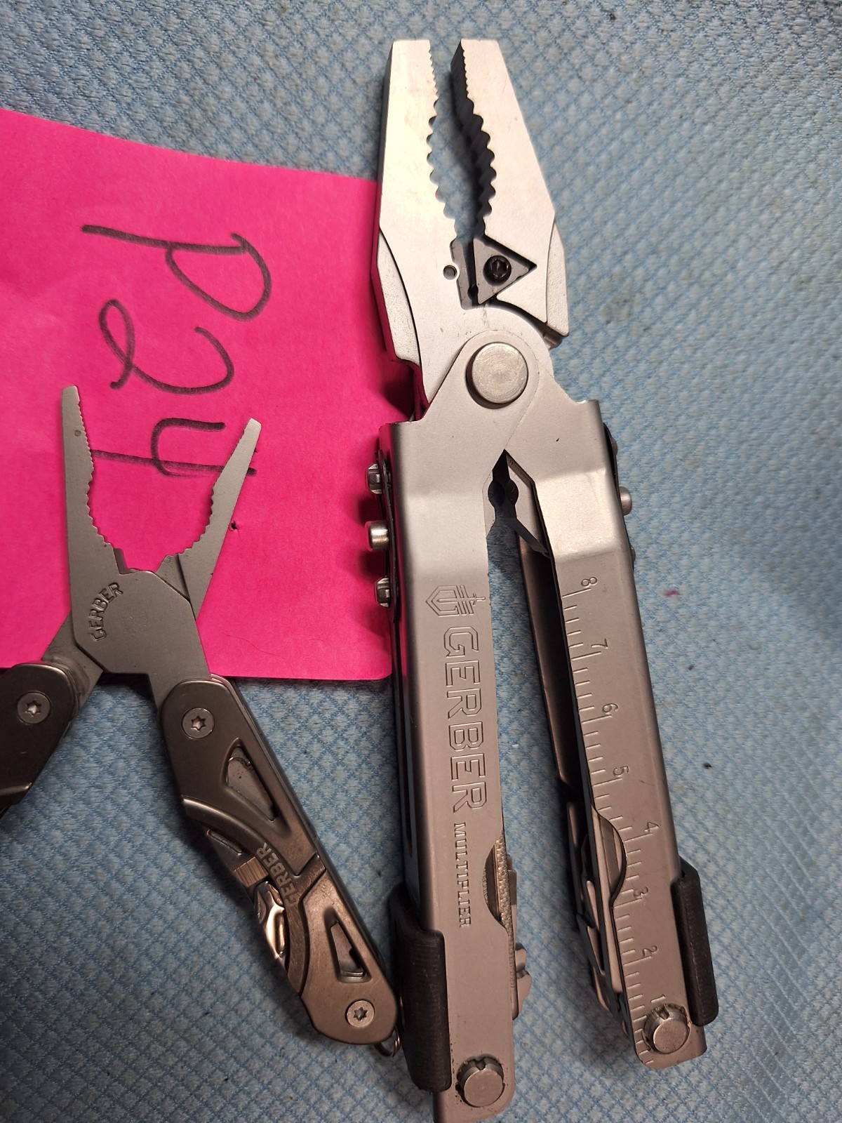 1 SILVER GERBER Multi Tool W/BONUS MINI MULTI EXCELLENT LOC P24