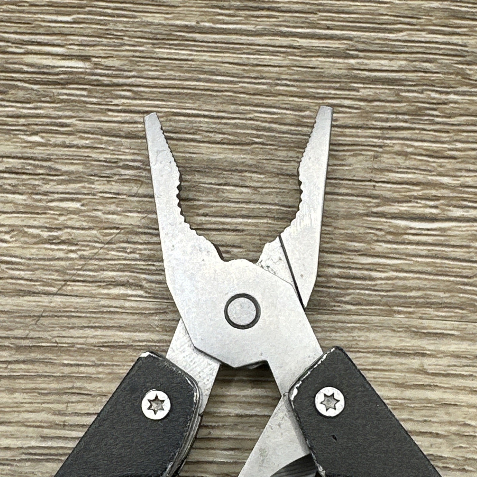 Gerber Vise Multi Tool Multitool Knife Pliers Folding EDC Tool