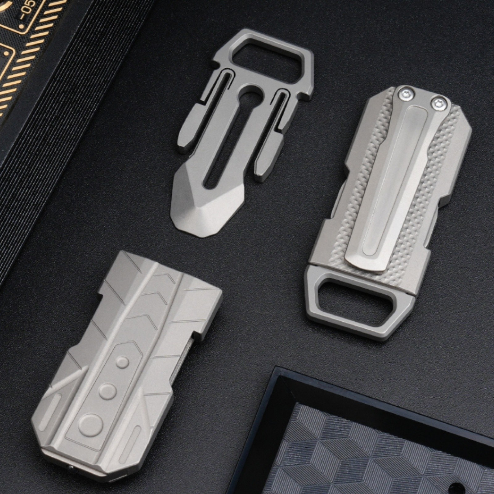 Titanium Alloy Quick Buckle Detach Belt Waist Clip Keychain Holder Hanging EDC