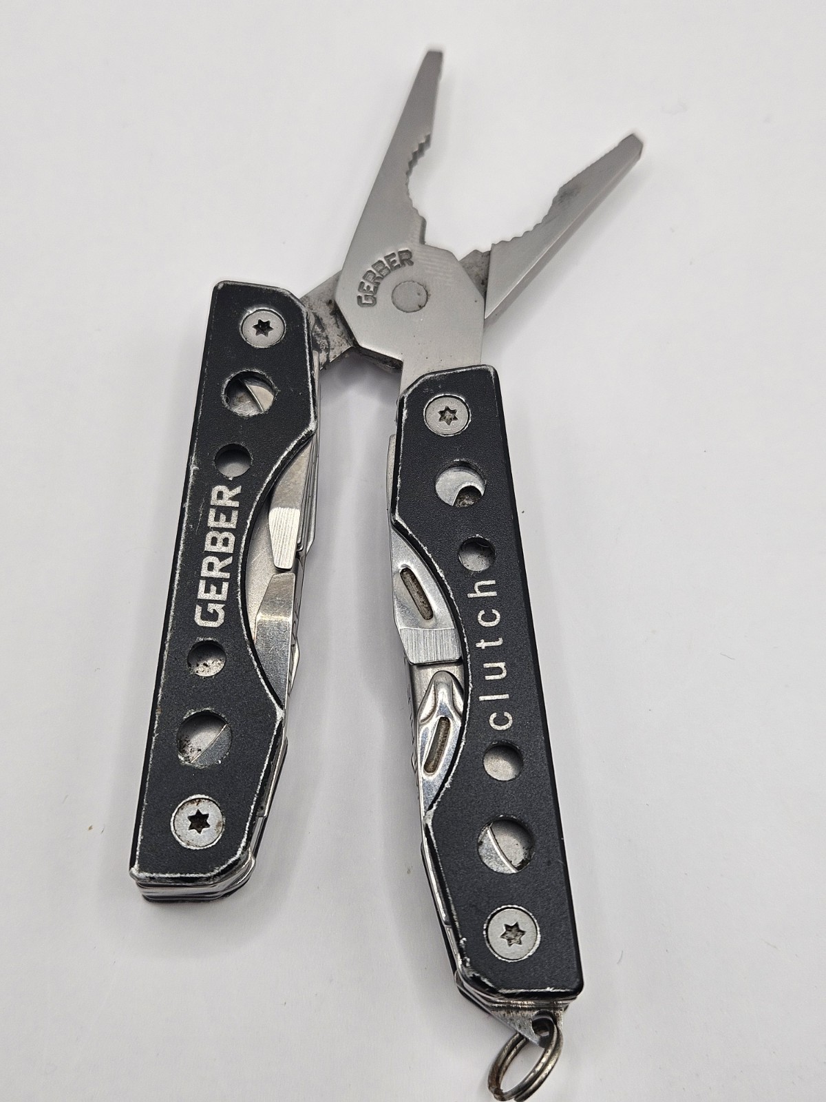 GERBER CLUTCH FOLDING MULTI TOOL PLIER KNIFE MULTI BLADE KNIVES TOOLS