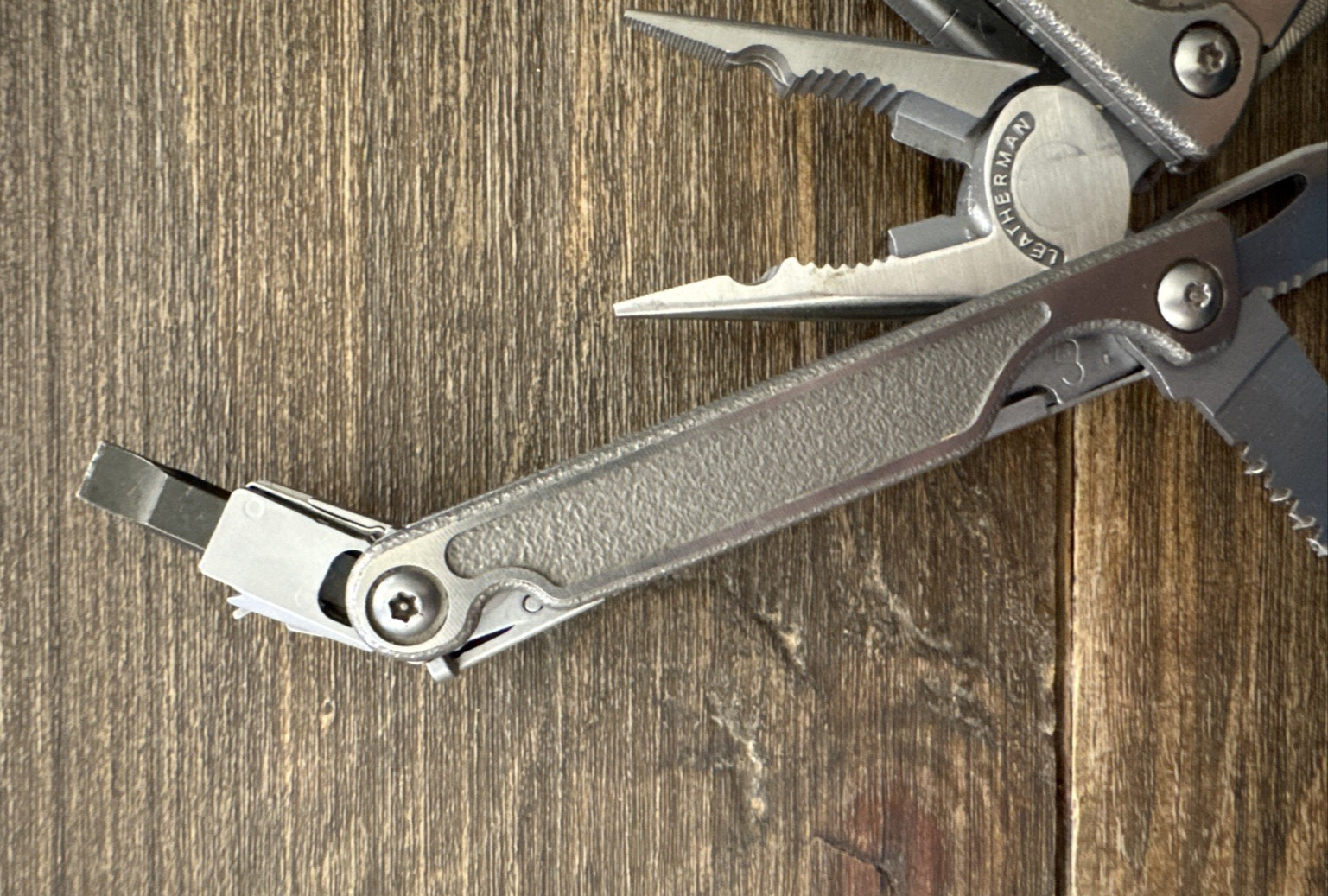 Leatherman Charge XTi Multi Tool Leather Sheath Bits Pocket Clip Ring USA 154cm