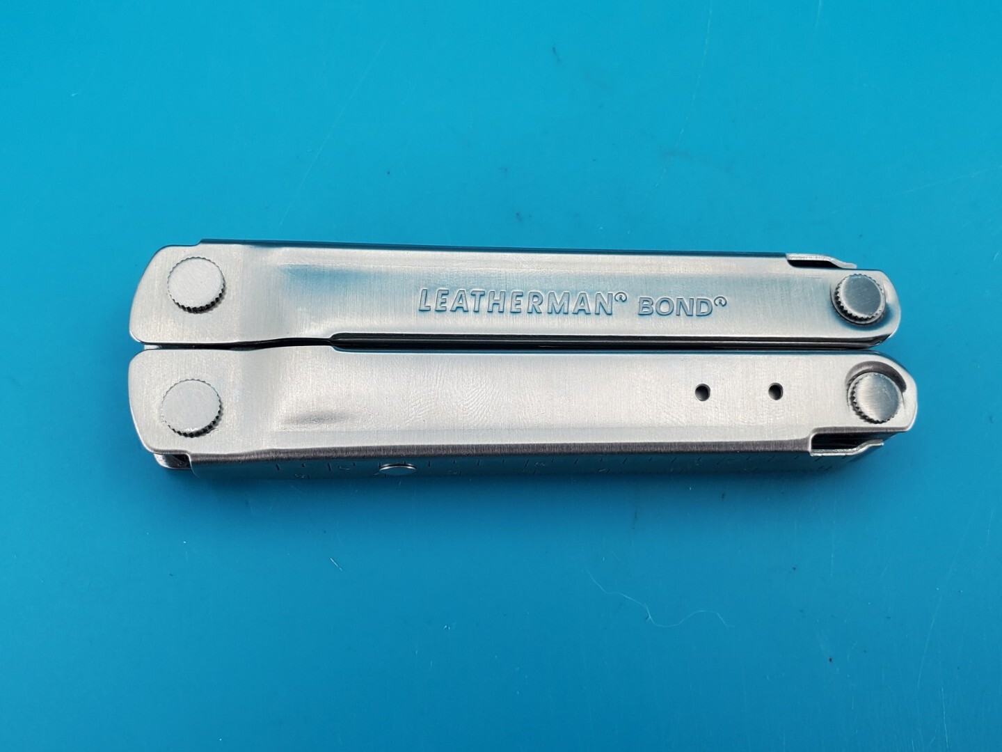 LEATHERMAN Bond Multitool, Stainless Steel Everyday Tool!