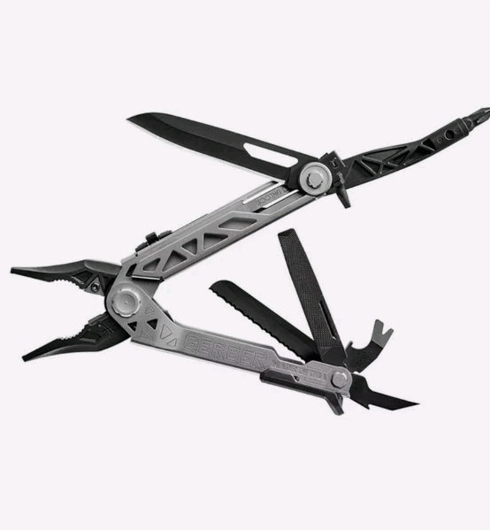 Gerber Center-Drive Multi-Tool with Bit Set and Berry-Compliant Sheat 30-001198N