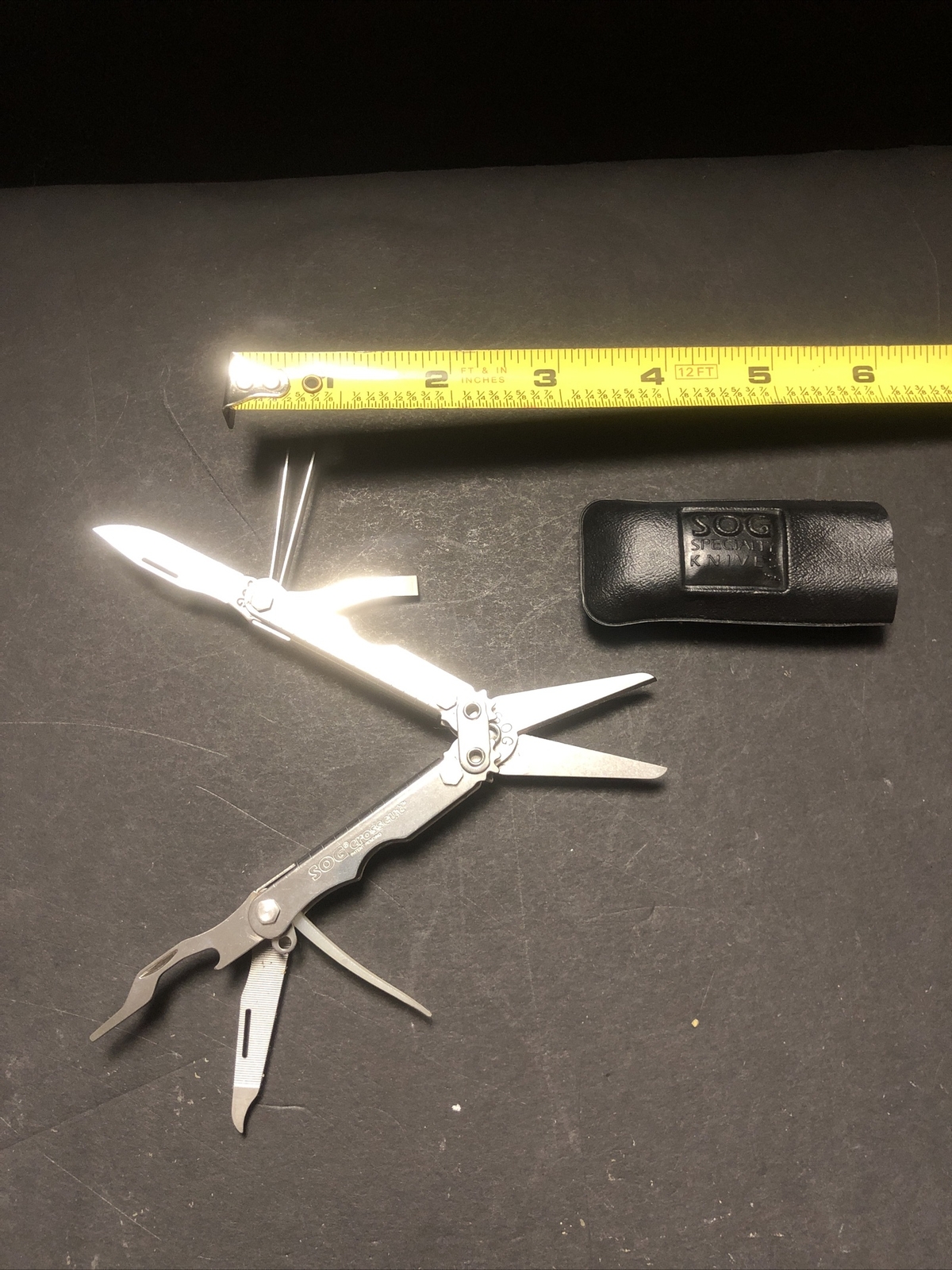 SOG CrossCut multi tool With Case