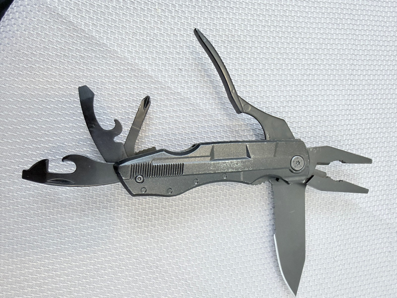 Lot 2 Multi Tools ONEAGE & Stainless Pliers EDC Camping