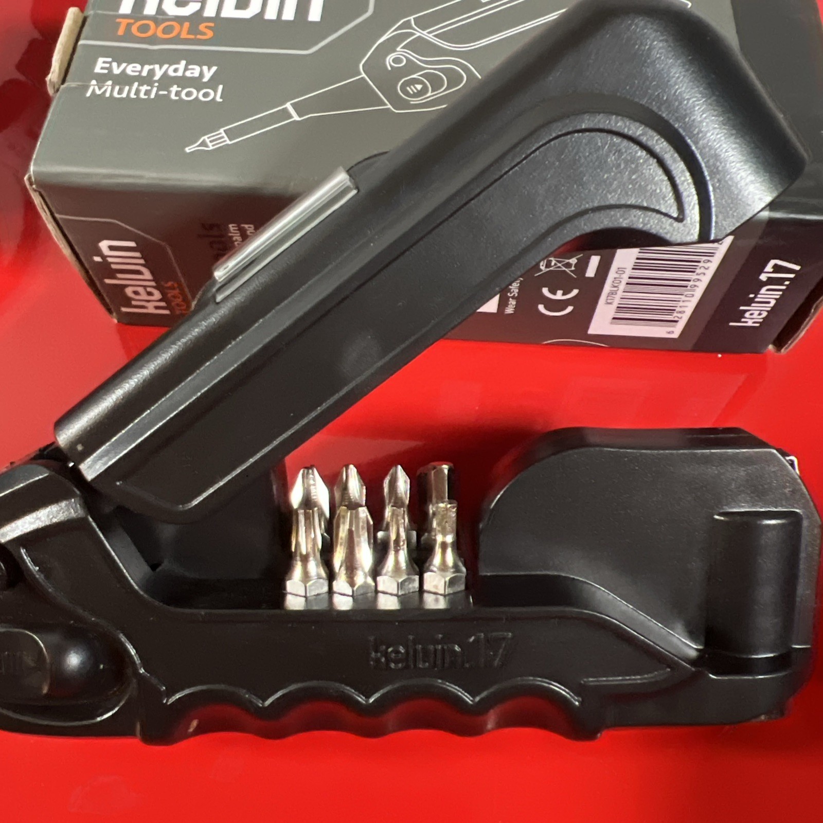 Kelvin Tools Kelvin 17 – The Everyday Multi-Tool with Flashlight (Black) New