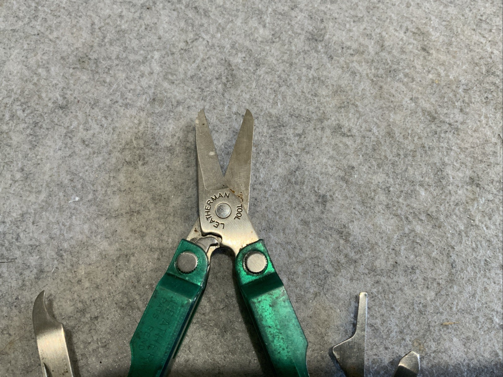 Leatherman Micra Multi Tool Green Transparent Plastic Coating Scissors Knife