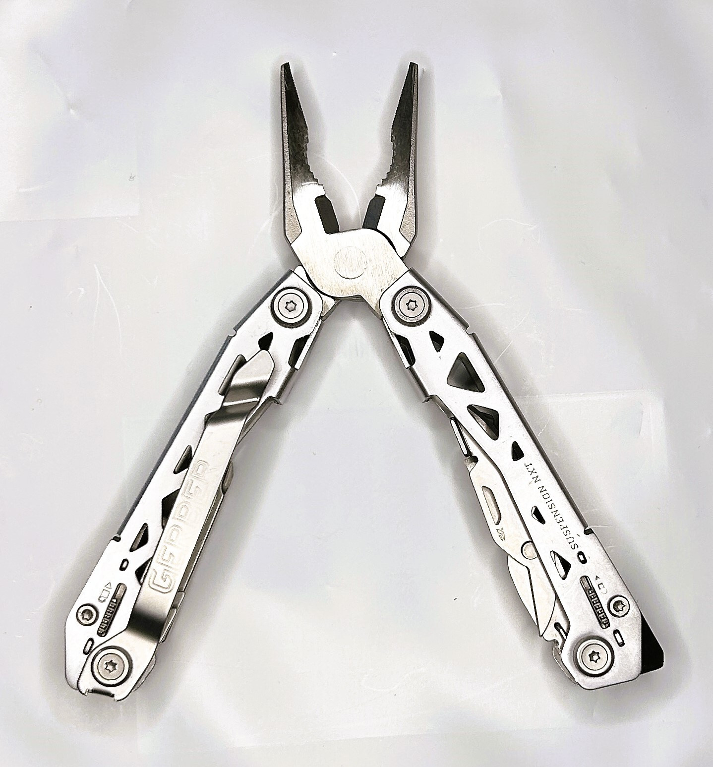 GERBER Suspension NXT Multi-Tool with Pocket Clip and 15 Funct