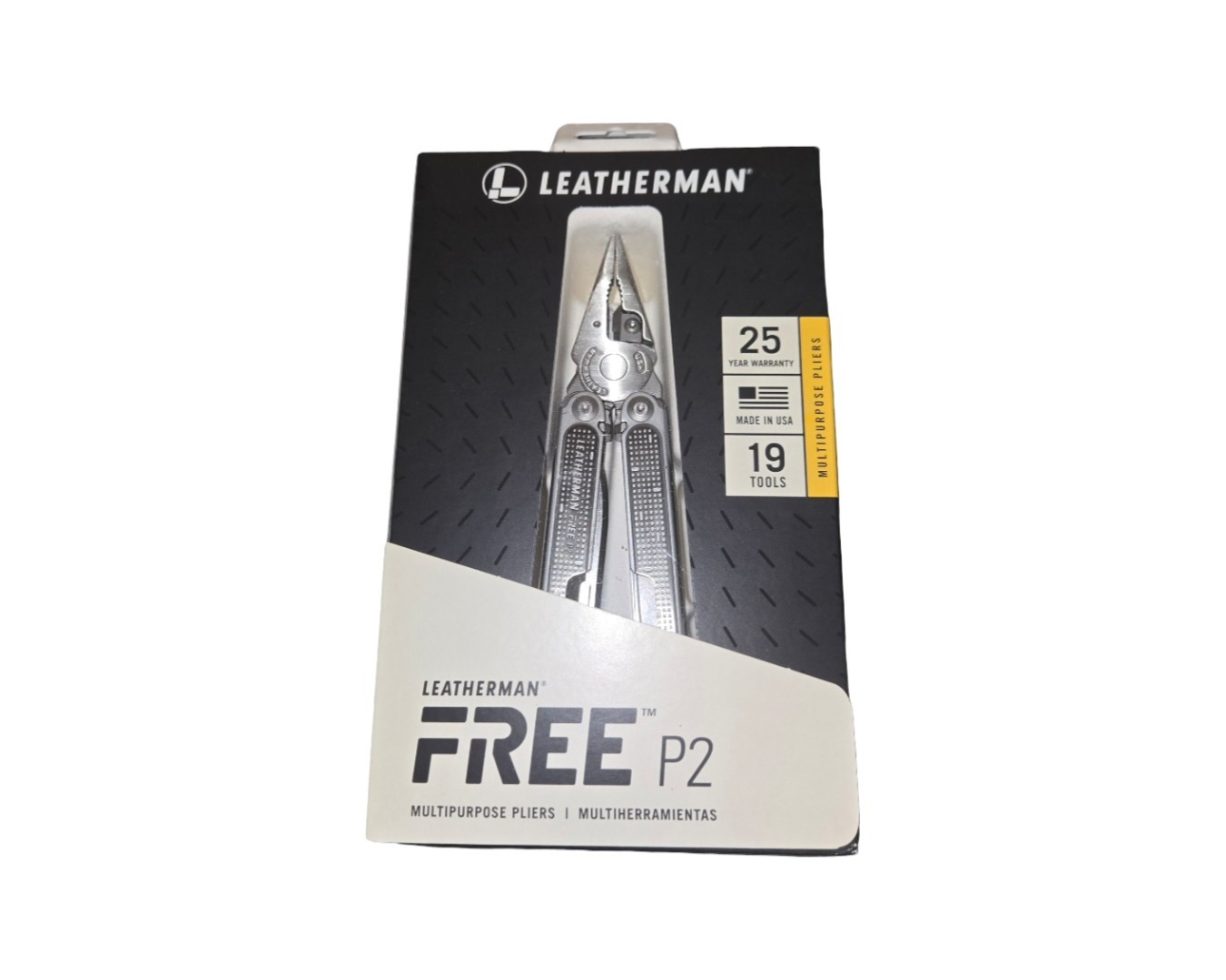 Discontinued Leatherman FREE P2 Stainless Multi-Tool w/ Sheath! NEW IN BOX!
