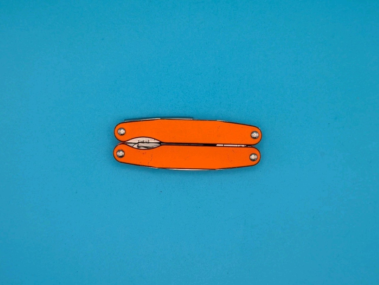 Leatherman Juice S2 Orange Multi Tool! RETIRED!
