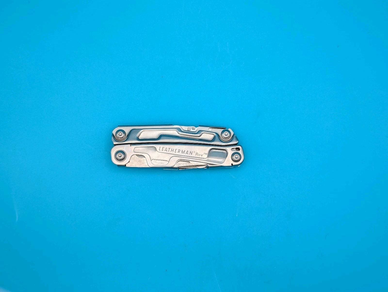Leatherman Rev 3.8″ Multi-Tool, Stainless!