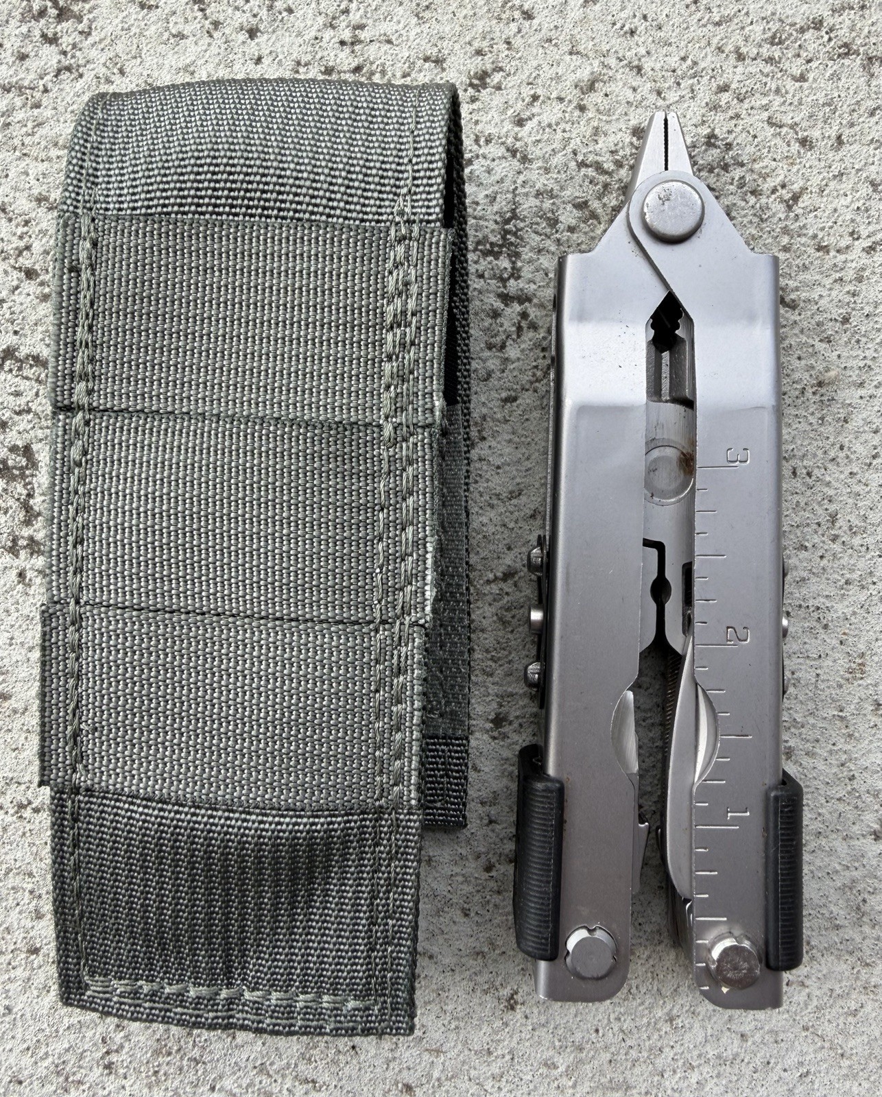 GERBER MP600 MULTI-PLIER TOOL MILITARY, HUNTERS SILVER W/ACU CASE/POUCH EXC.!