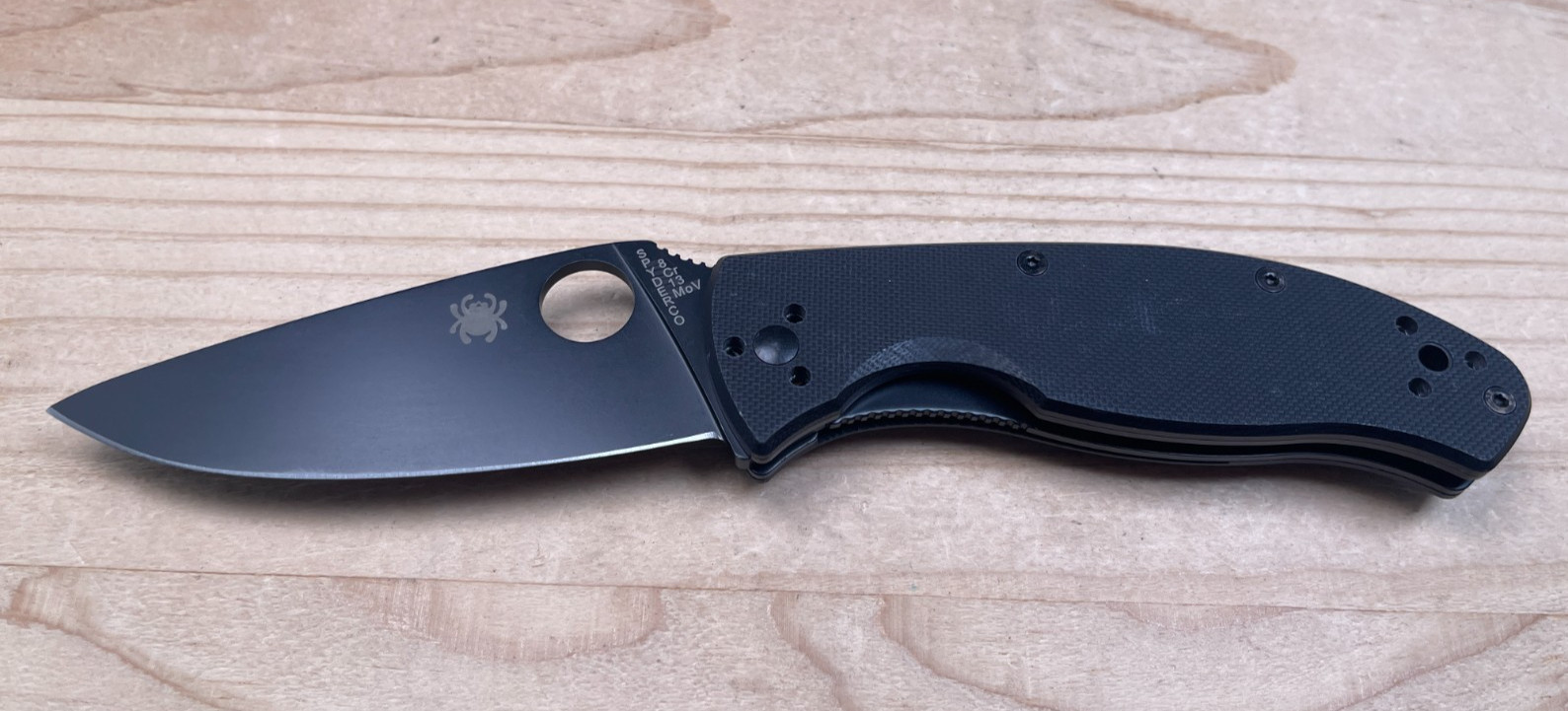 Spyderco Tenacious Black Plain Edge 8cr13Mov G10 Handle Folding Pocket Knife