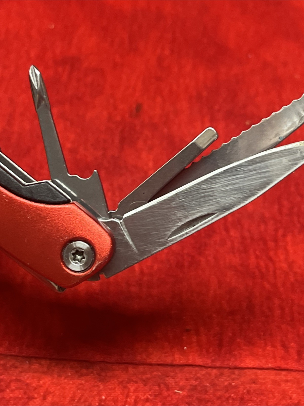 PRO-GRADE MULTI-TOOL POCKET TOOL UTILITY KNIFE (k34)